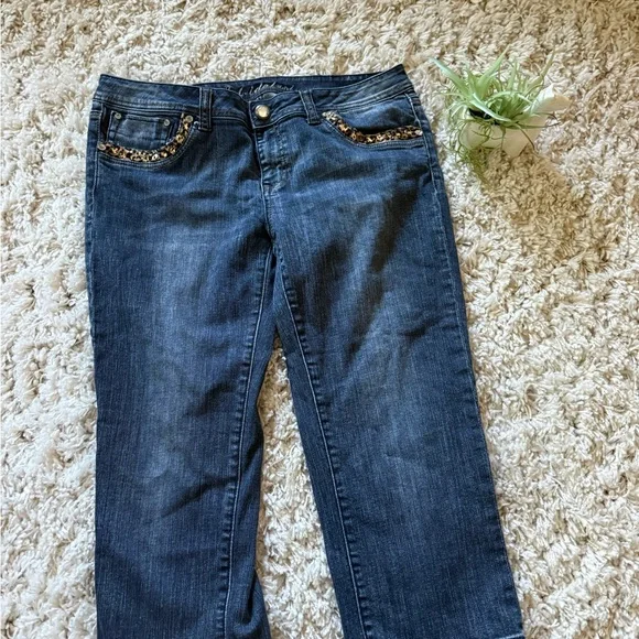 L.A. Idol Dark Blue Boot Cut Jean vintage shorts with Gold Embellishments - Picture 3 of 7